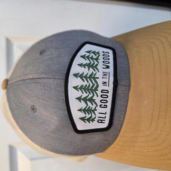Richardson 115 Mesh Back Baseball Cap with 'All Good in the Woods' Patch - Picture 2 of 6